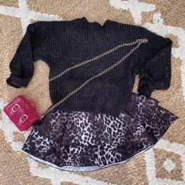 Pull uni manches amples- Noir fil lurex doré