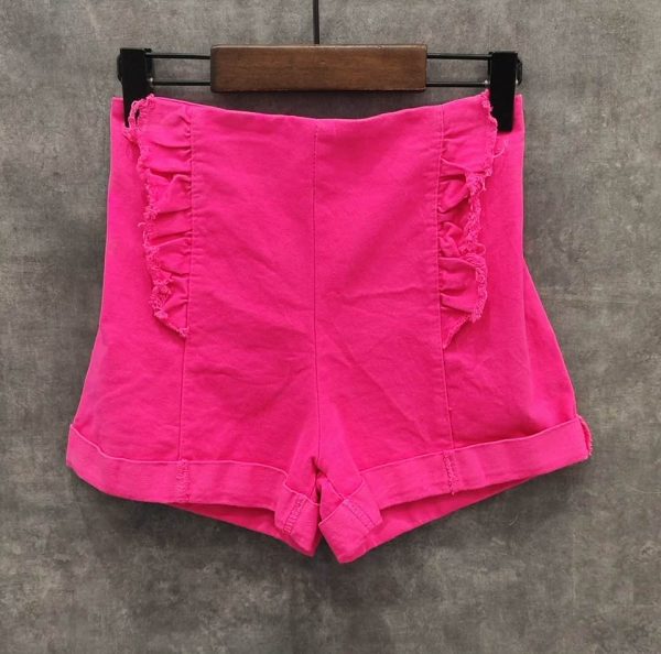 Short rose à froufrou