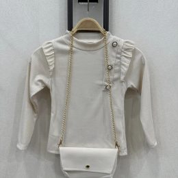 Top froufrou et boutons + sac - beige